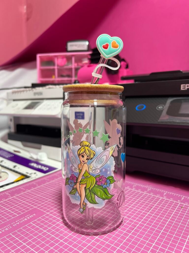 Vaso con tapa de bambú y popote reutilizable